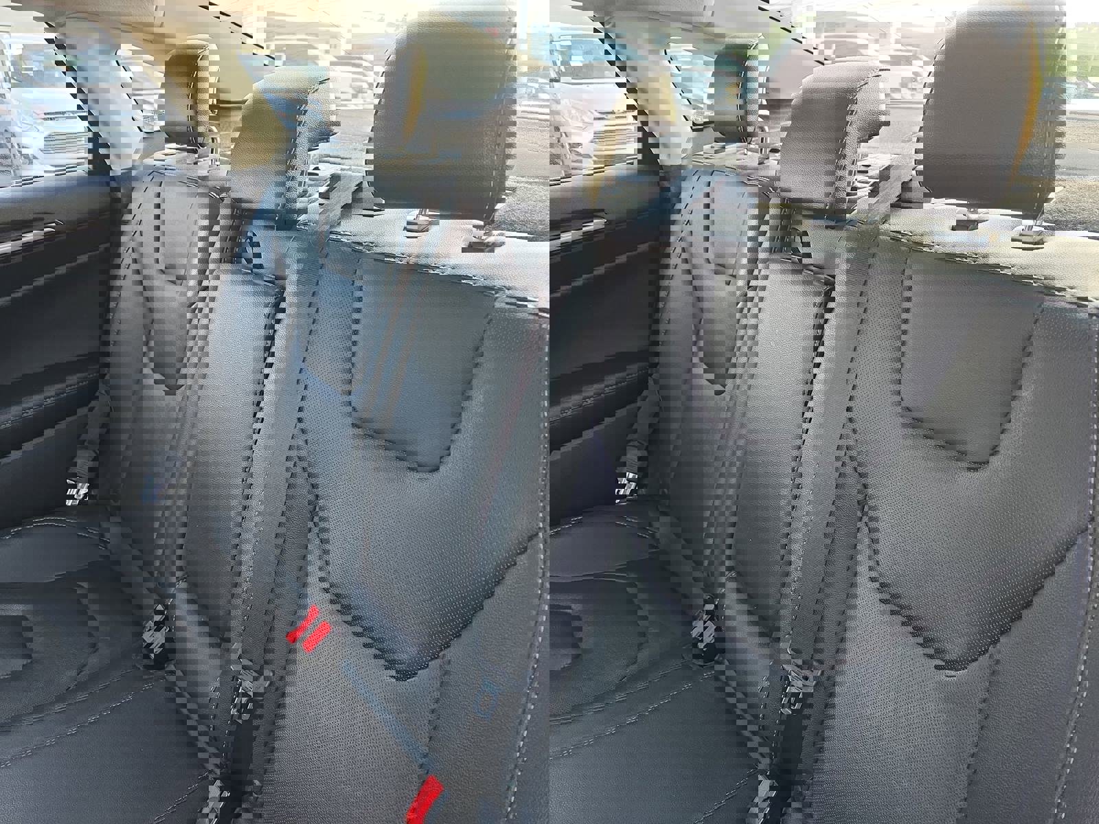 Used 2019 Ford Fusion Titanium image 14