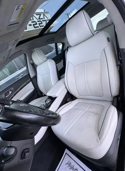 Used 2015 Kia K900 Luxury RWD image 17