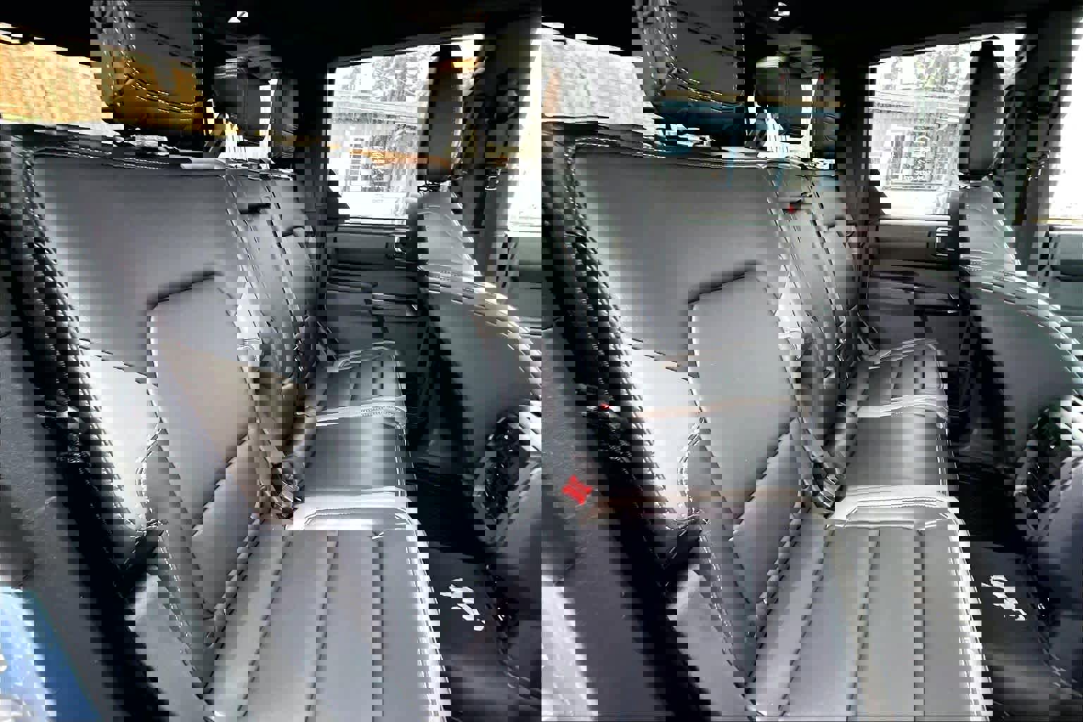 Used 2025 Ford Bronco Outer Banks w/ Sasquatch Package image 20