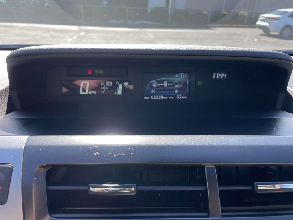Used 2016 Toyota Prius V Four image 36