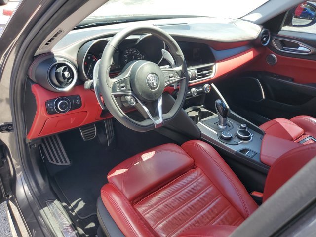 Used 2019 Alfa Romeo Giulia Ti Sport w/ Quick Order Package 22U Sport RWD image 19