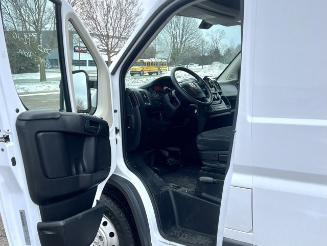 Used 2017 RAM ProMaster 2500 w/ Premium Appearance Group image 11