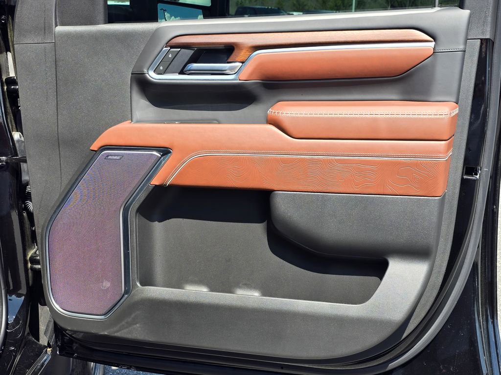 Used 2025 GMC Sierra 2500 Denali Ultimate image 43