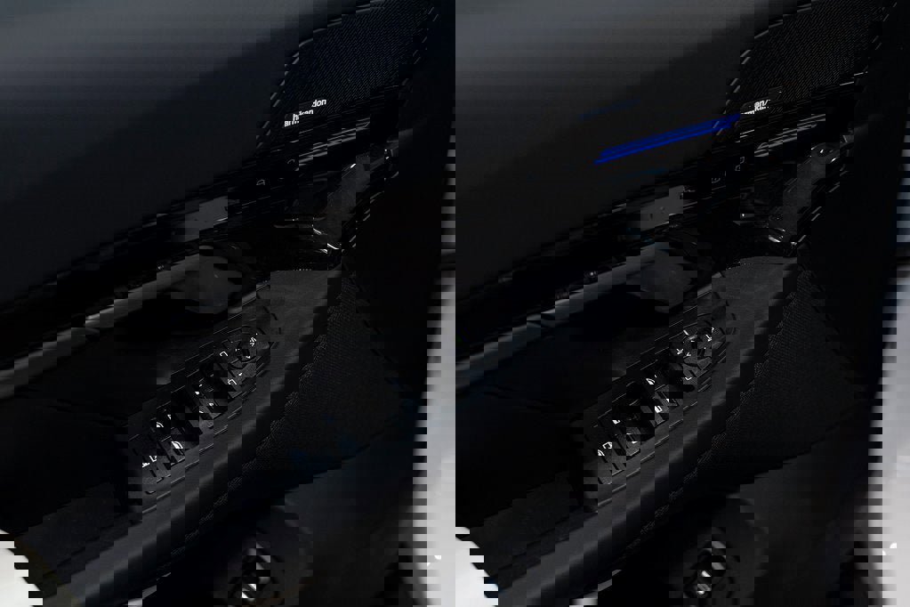 Used 2025 BMW 530i xDrive image 13