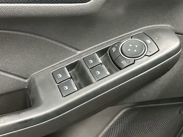 Used 2025 Ford Escape ST-Line Select AWD/4WD image 20