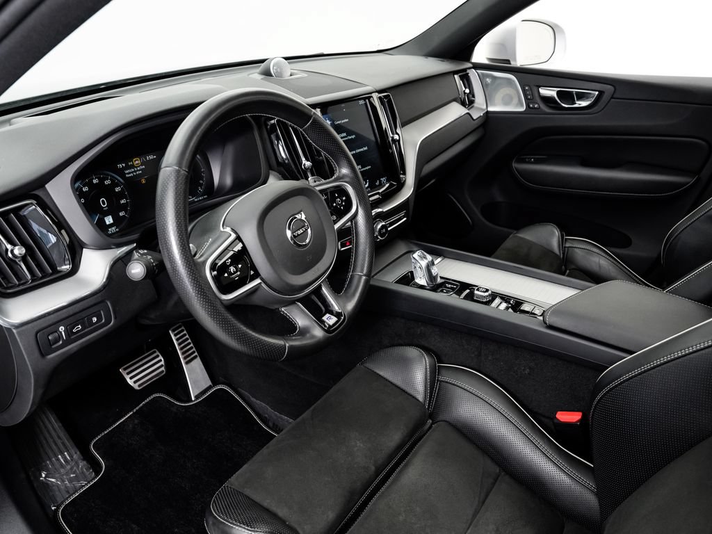Used 2019 Volvo XC60 T8 R-Design w/ Advanced Package AWD/4WD image 5