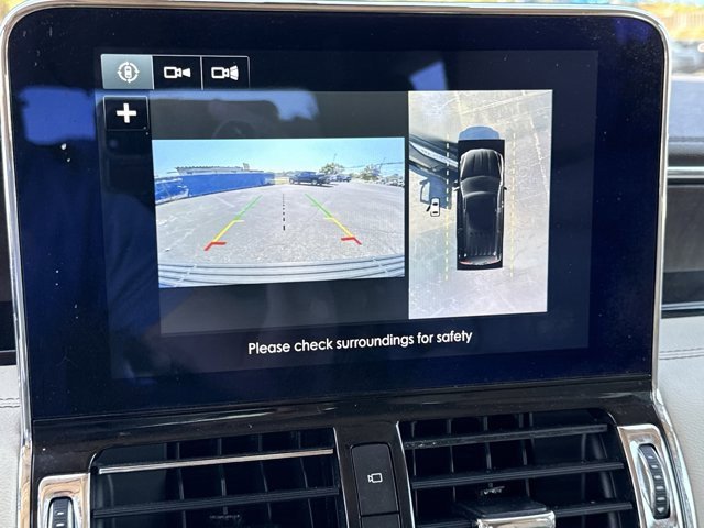 Used 2019 Lincoln Navigator Reserve image 30