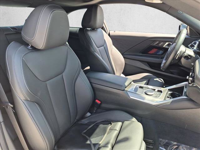 Used 2025 BMW 230i Coupe w/ M Sport Package RWD image 22