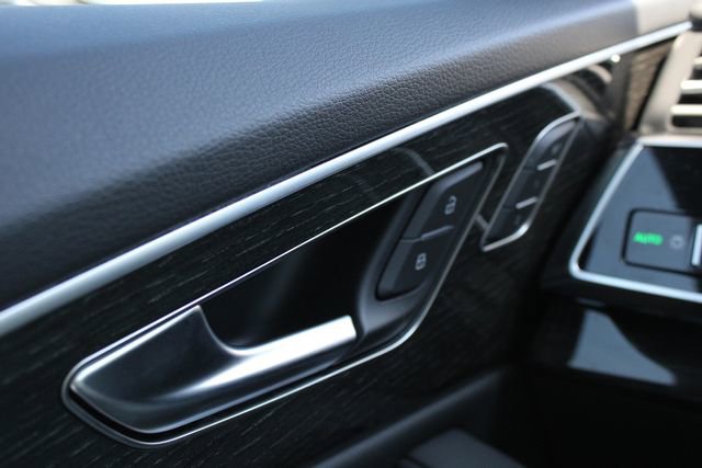 New 2026 Audi Q8 Premium Plus AWD/4WD image 8