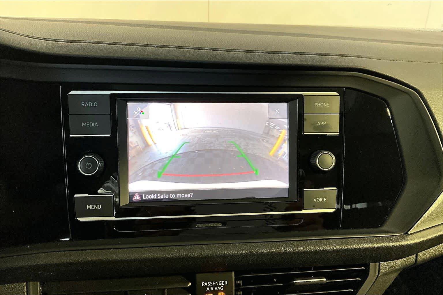Used 2021 Volkswagen Jetta SE FWD image 29