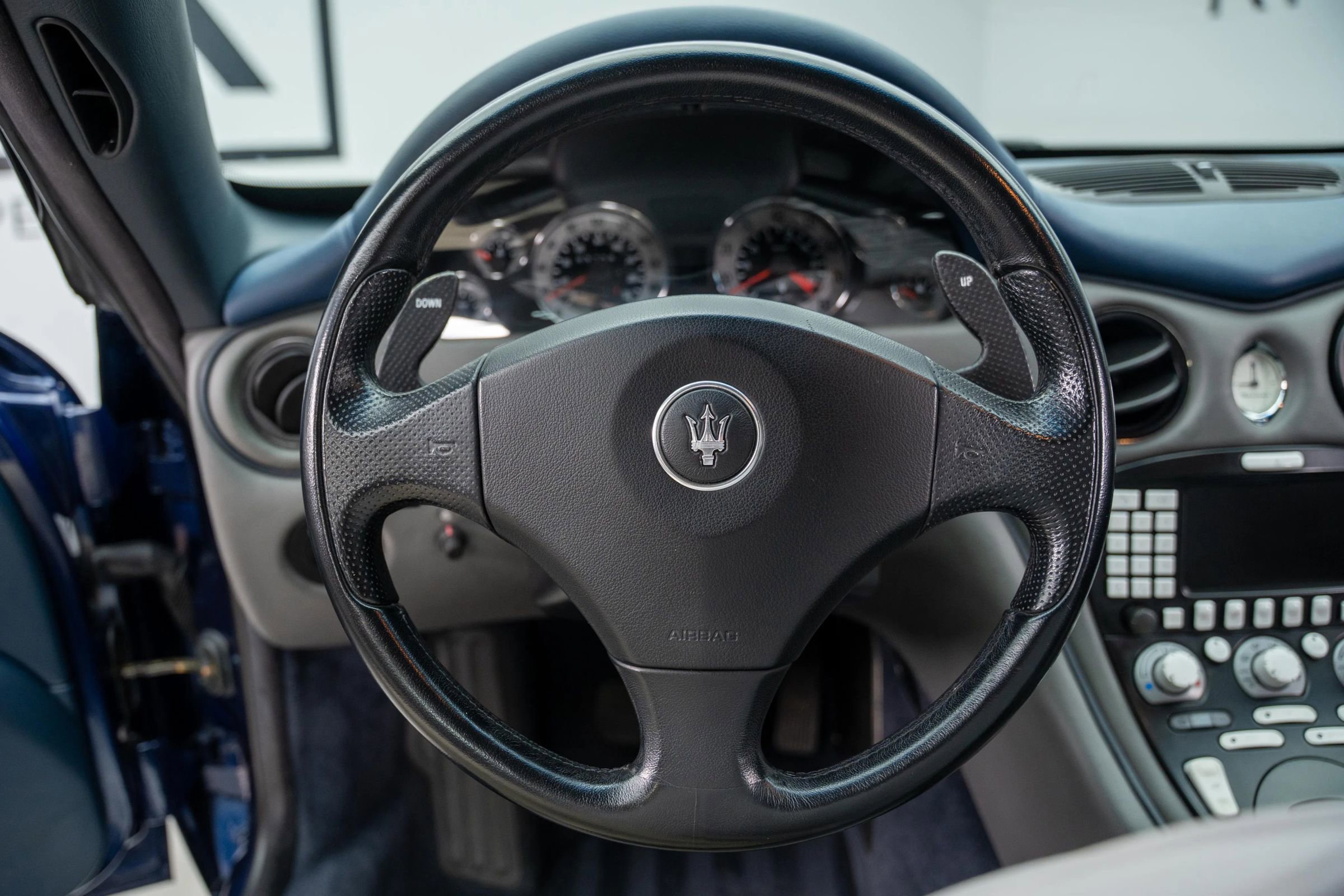 Used 2002 Maserati Coupe GT image 26