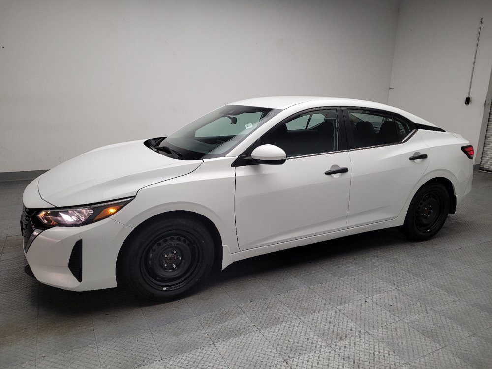 Used 2024 Nissan Sentra S FWD image 2