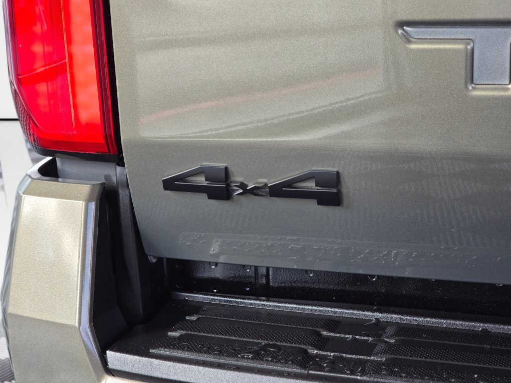 Certified 2024 Toyota Tacoma TRD Sport w/ TRD Sport Premium Package AWD/4WD image 14