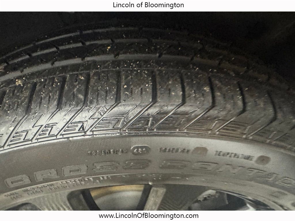 Certified 2023 Lincoln Nautilus Reserve w/ Equipment Group 201A image 16