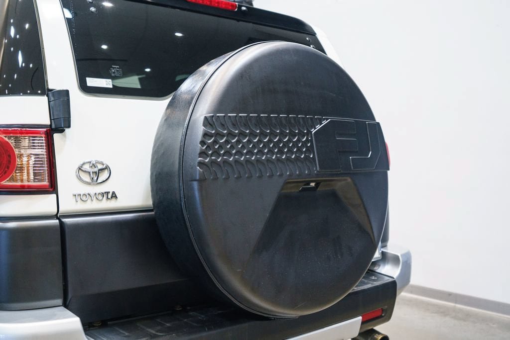 Used 2010 Toyota FJ Cruiser 4WD image 14
