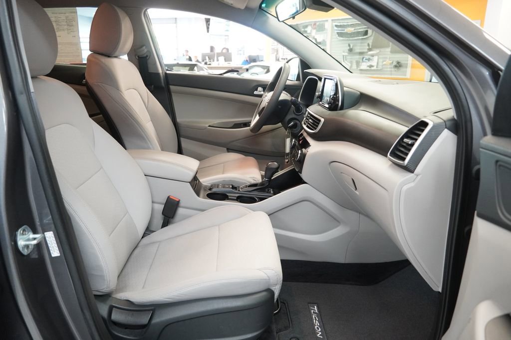 Used 2020 Hyundai Tucson SE w/ Cargo Package FWD image 33