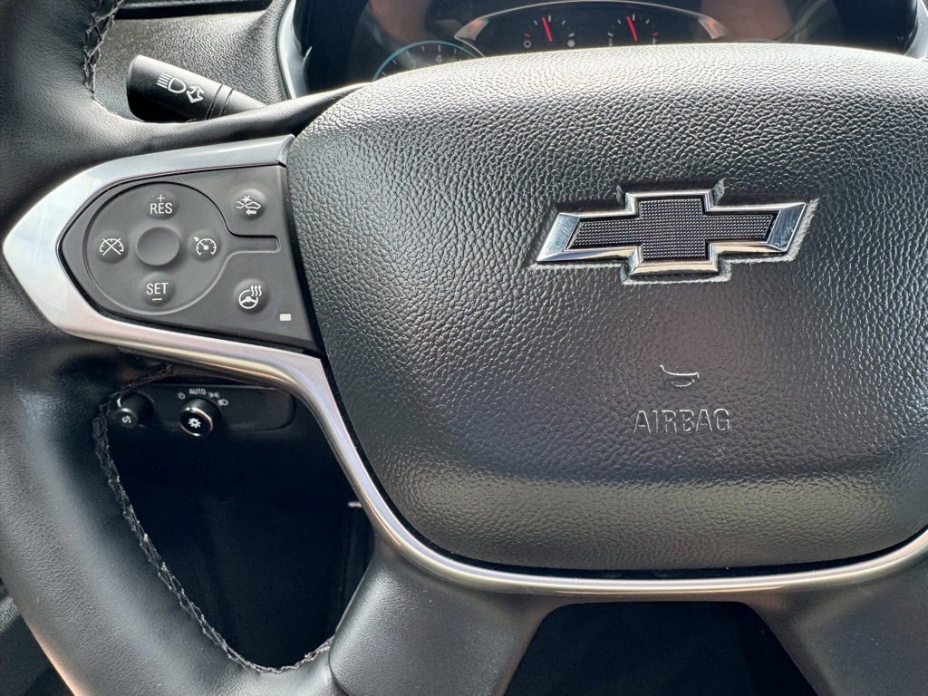 Used 2023 Chevrolet Traverse RS image 28