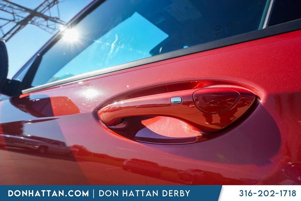 Used 2024 Buick Envista Sport Touring w/ Convenience I Package image 35