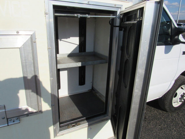 Used 2023 Ford E-350 and Econoline 350 Super Duty w/ Power Windows & Locks Group image 16