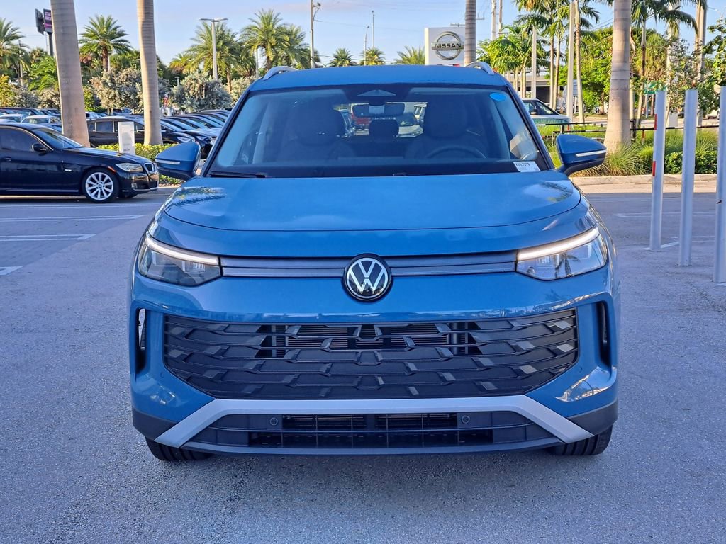 New 2026 Volkswagen Tiguan SE image 2