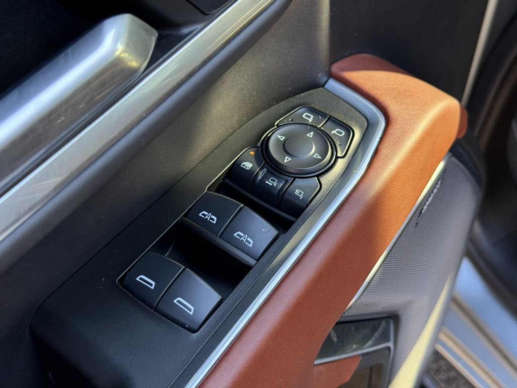 Used 2024 GMC Sierra 2500 Denali Ultimate image 25