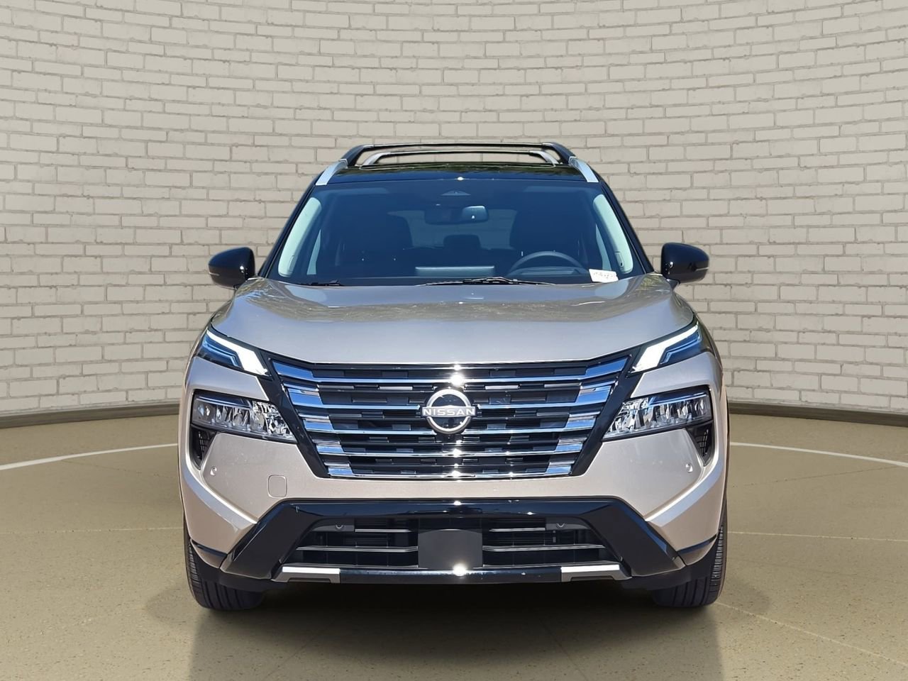 Certified 2025 Nissan Rogue Platinum w/ Platinum Premium Package image 2