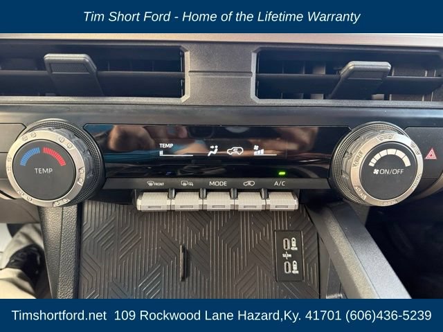 Used 2025 Toyota 4Runner SR5 AWD/4WD image 16
