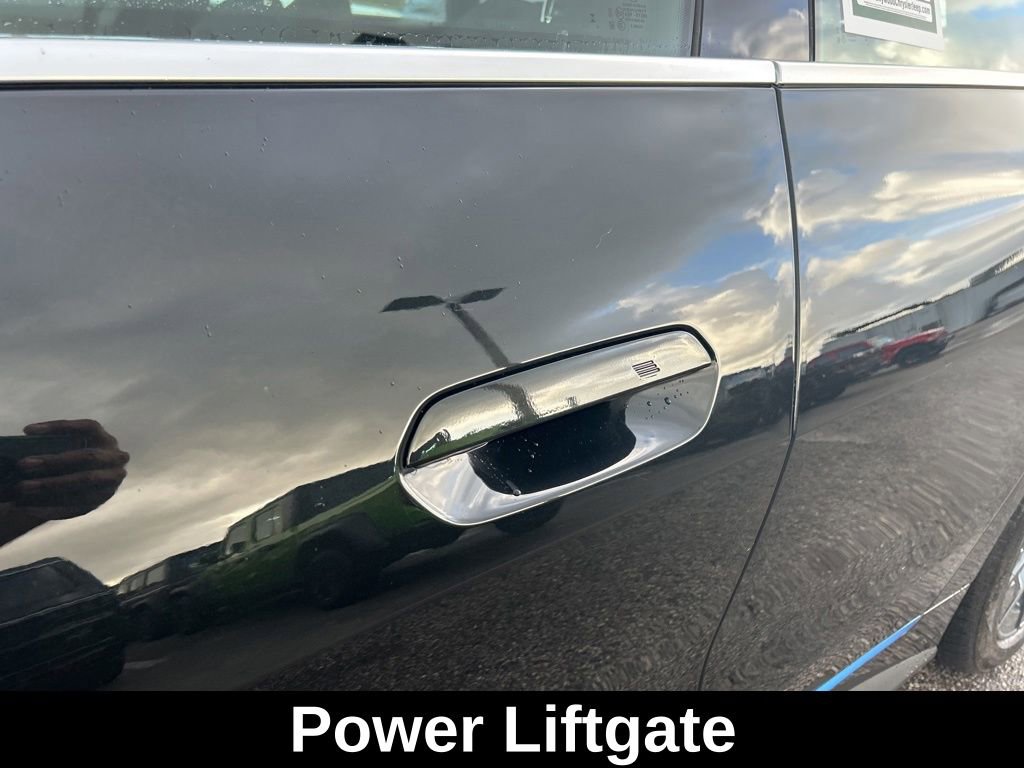 Used 2024 BMW i4 eDrive40 RWD image 21