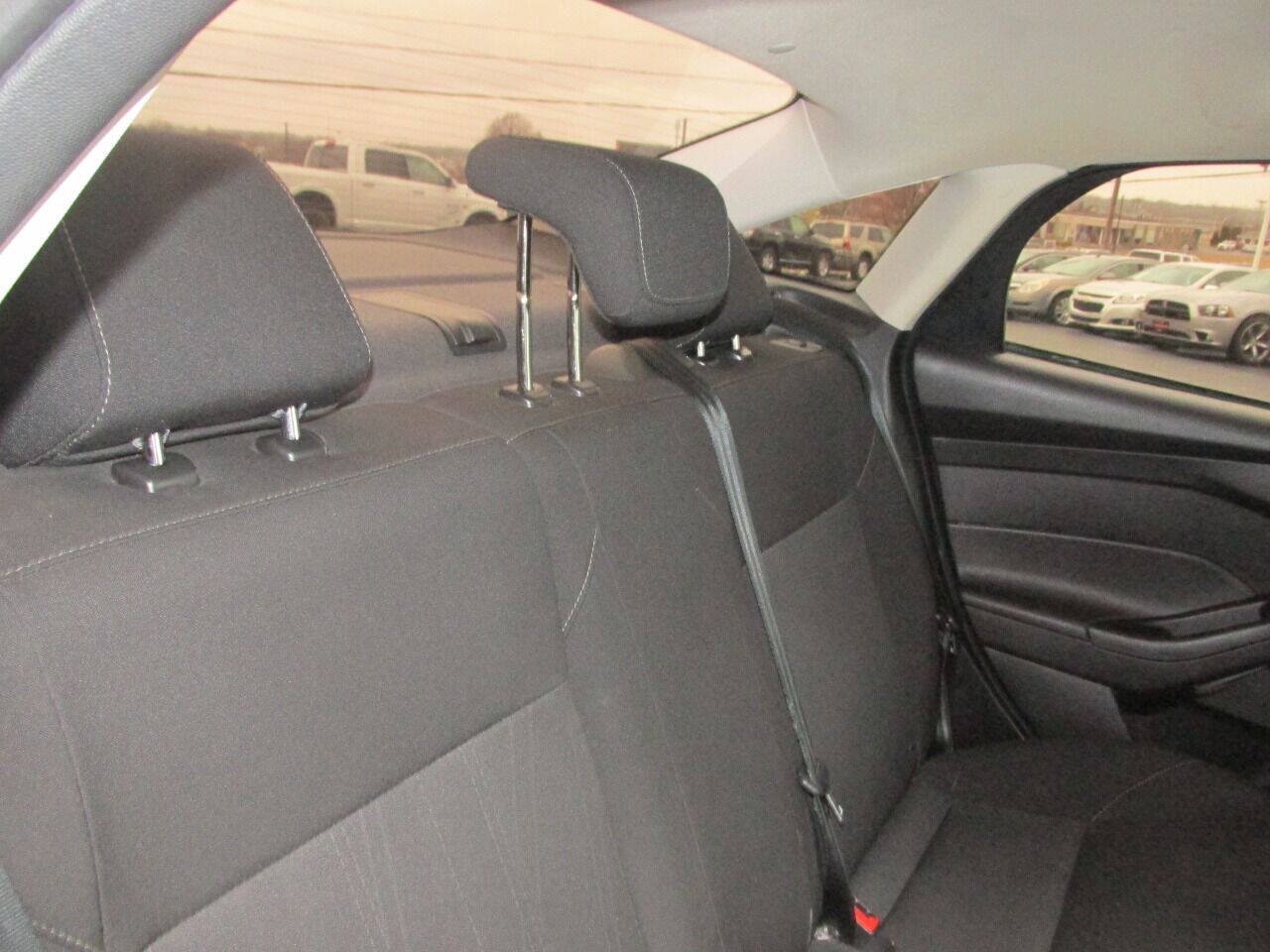 Used 2018 Ford Focus S FWD image 23