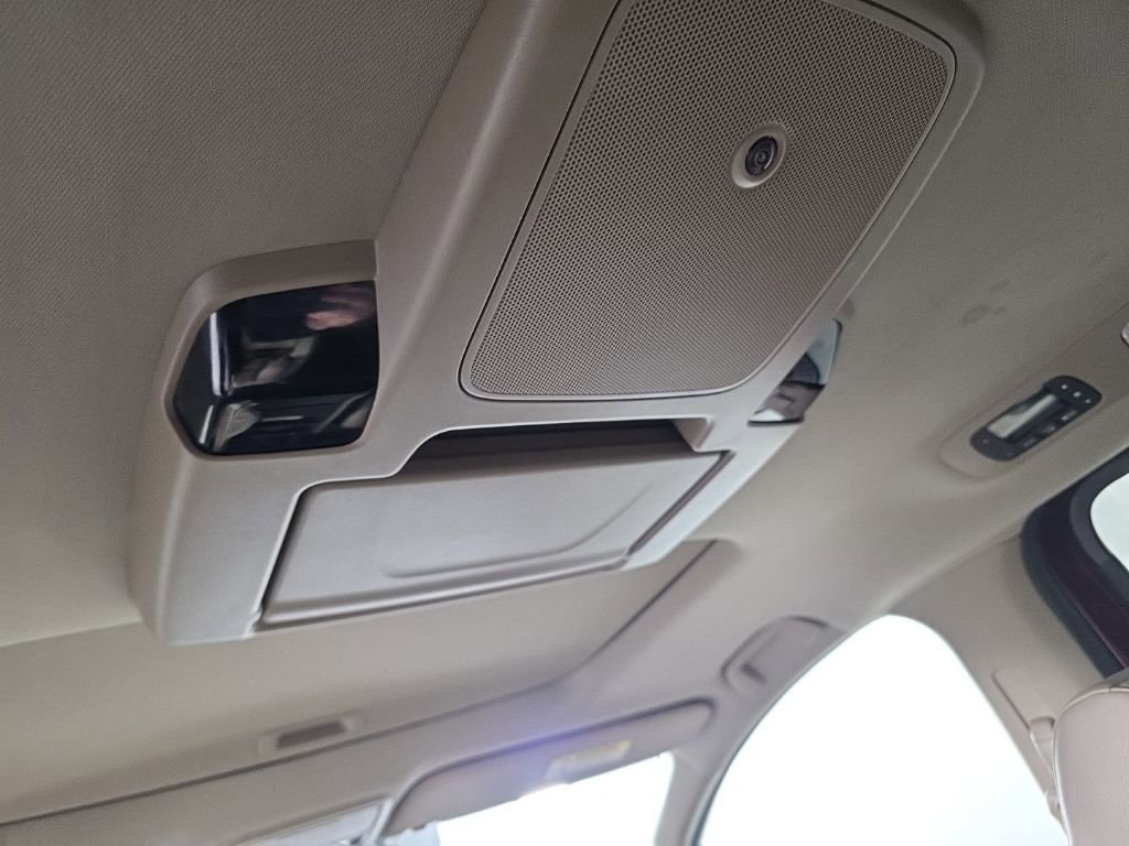 Used 2019 Honda Odyssey Elite image 32