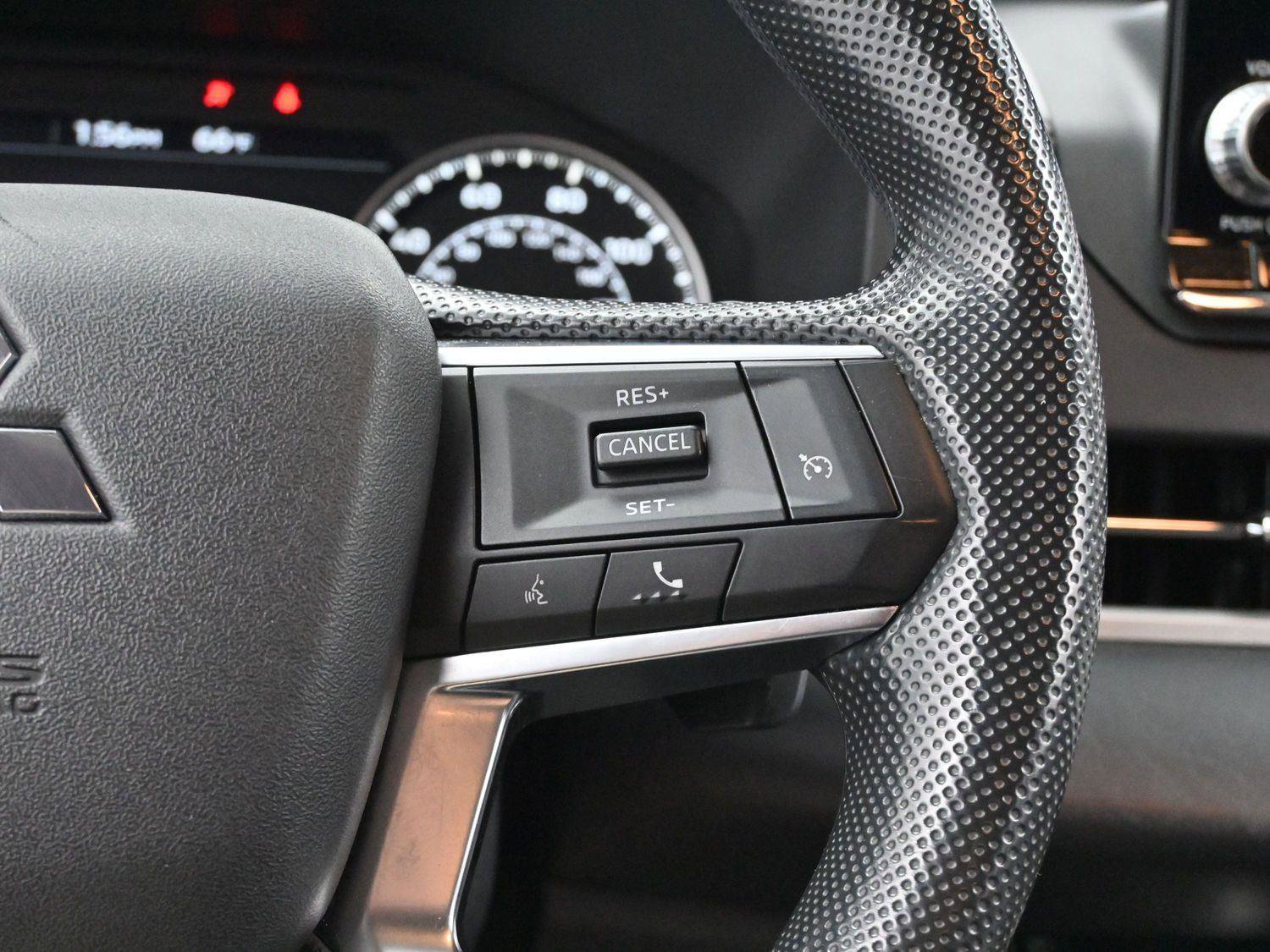 Used 2022 Mitsubishi Outlander ES image 15