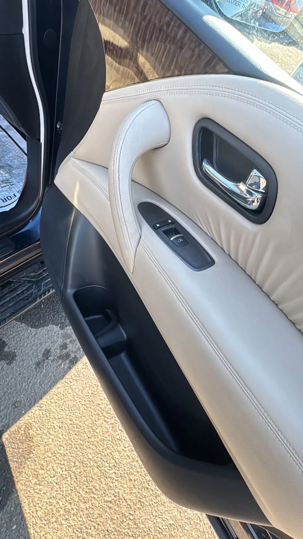 Used 2019 Nissan Armada Platinum w/ Interior Lighting Package AWD/4WD image 37