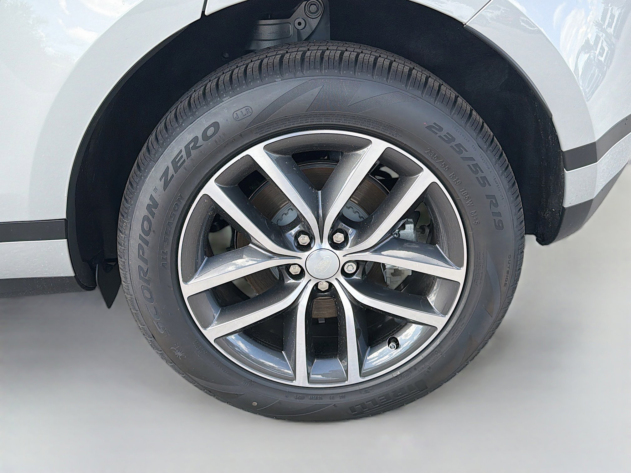 New 2026 Land Rover Range Rover Evoque S image 41