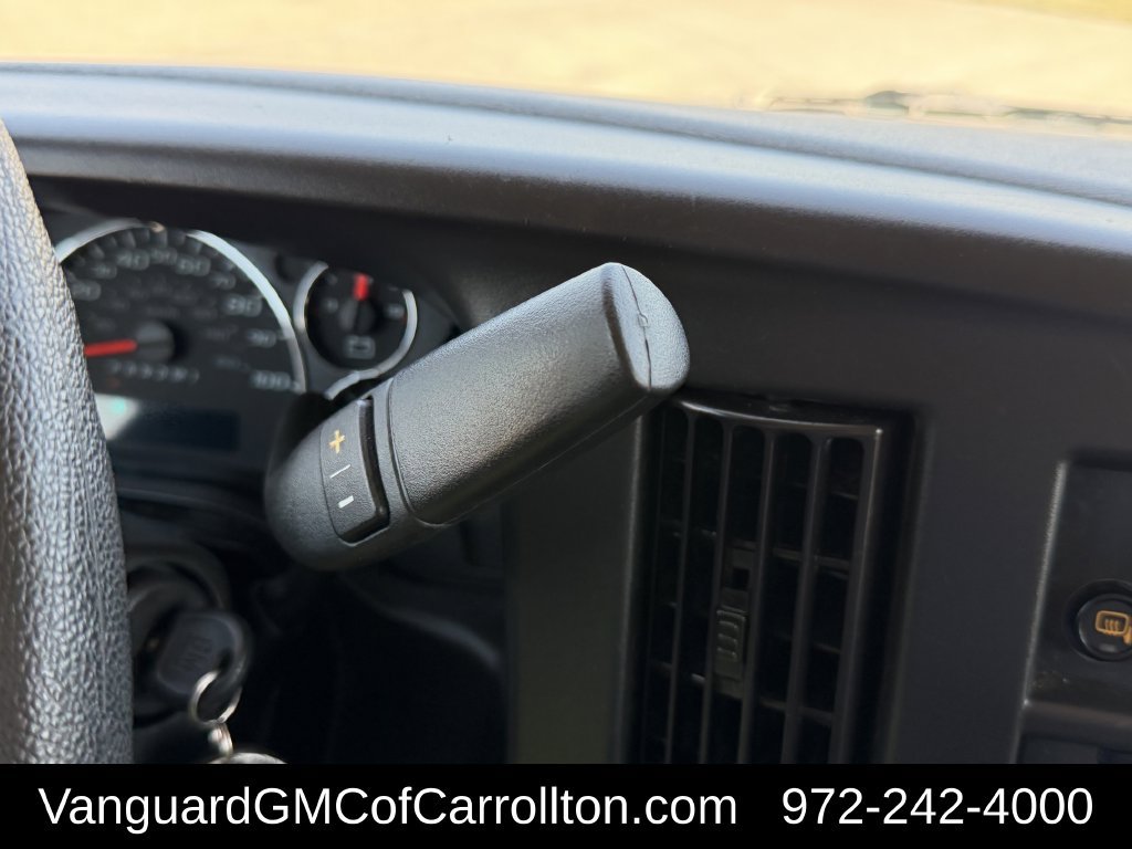 Used 2025 GMC Savana 3500 LT w/ LT Preferred Equipment Group RWD image 18