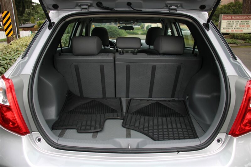 Used 2010 Toyota Matrix S image 15