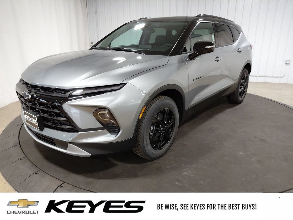 New 2026 Chevrolet Blazer LT w/ Sound & Technology Package AWD/4WD image 1
