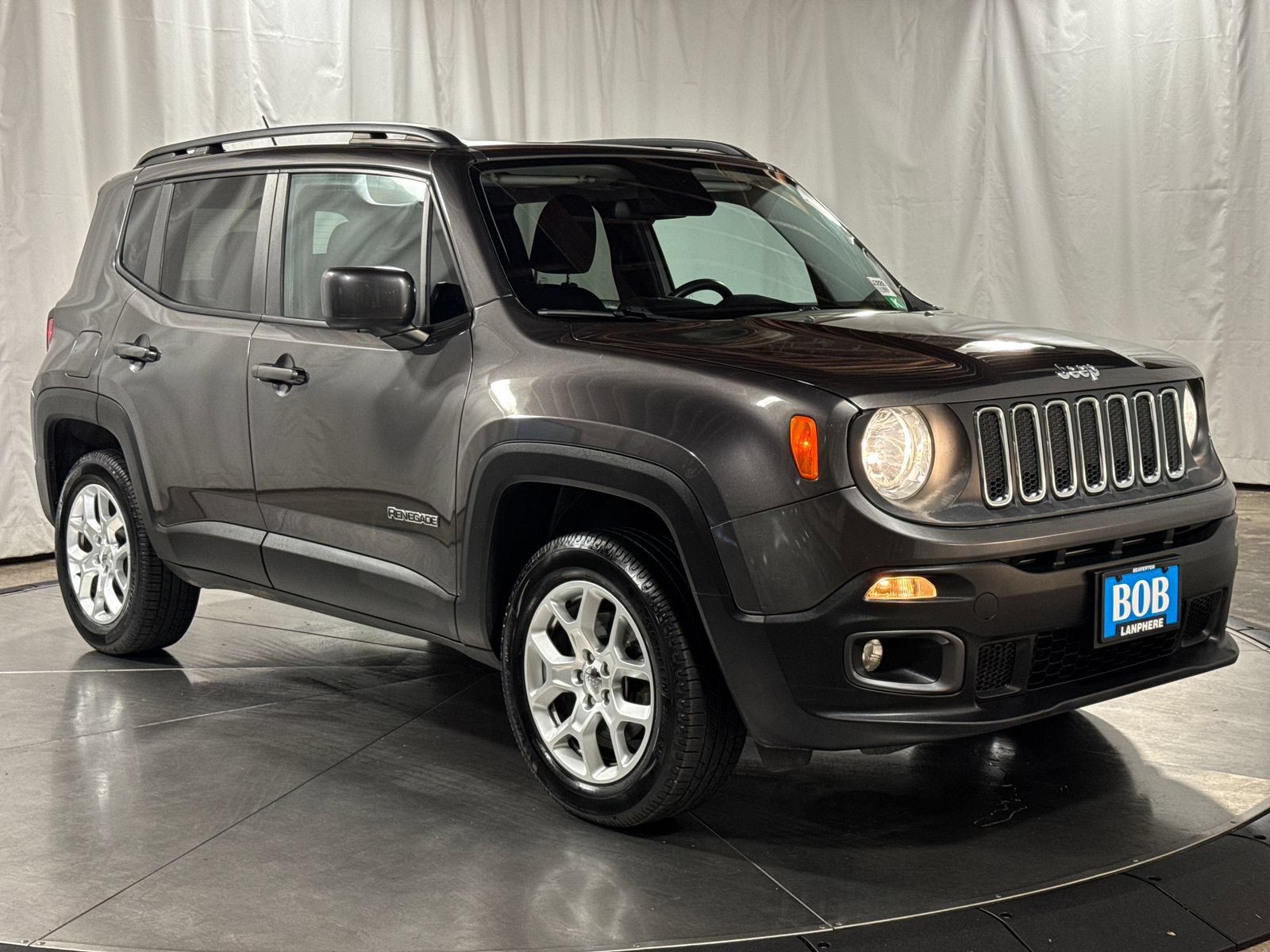 Used 2017 Jeep Renegade Latitude w/ Trailer Tow Group AWD/4WD image 7