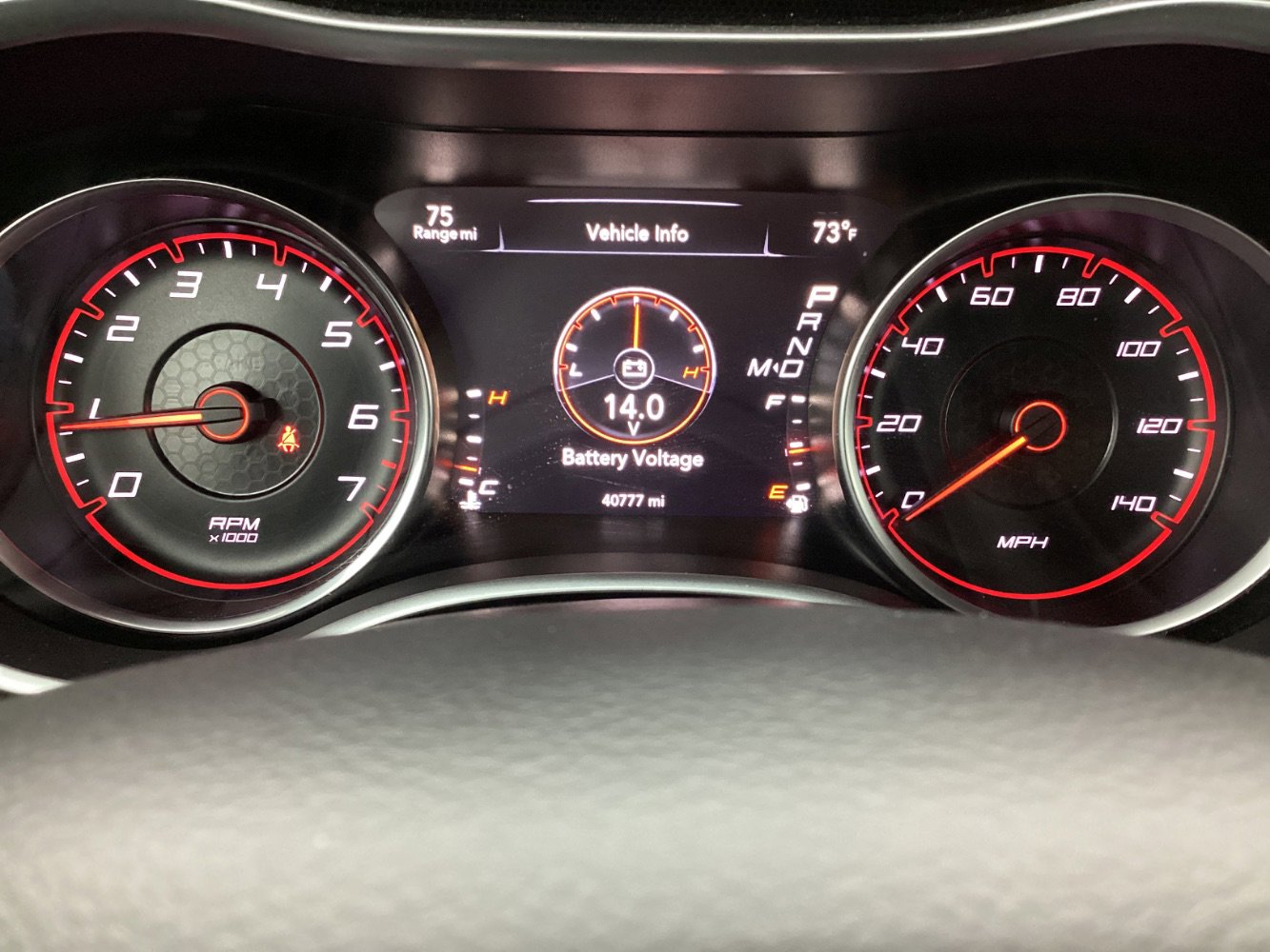 Used 2015 Dodge Charger SXT RWD image 26