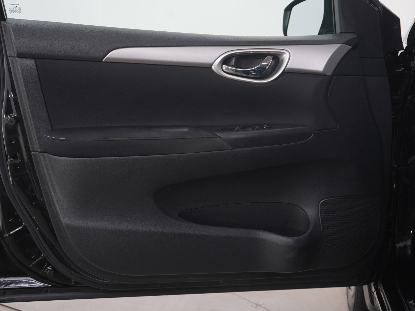 Used 2014 Nissan Sentra SV w/ SV Driver Package image 18