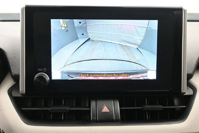 Certified 2025 Toyota RAV4 XLE AWD/4WD image 13