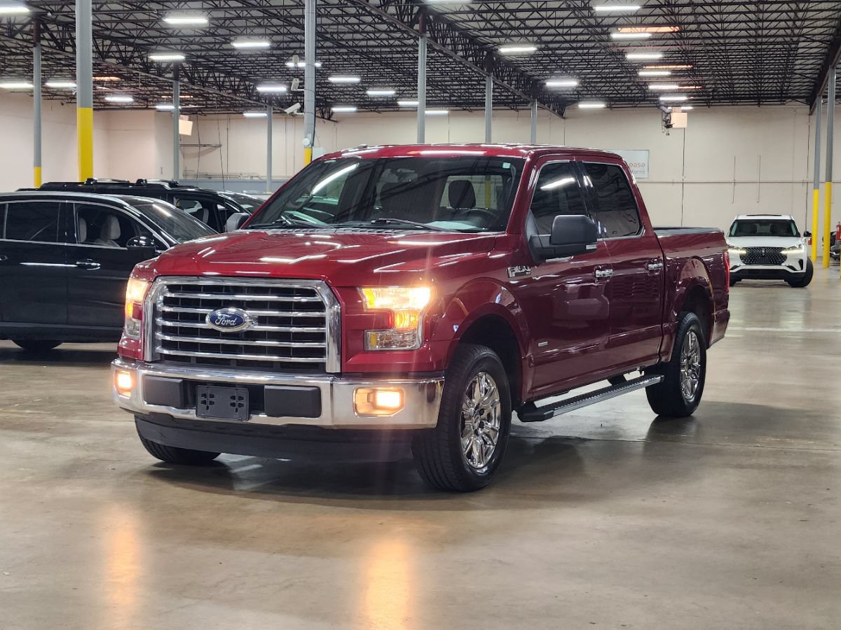 Used 2016 Ford F150 XLT w/ Equipment Group 302A Luxury RWD image 3