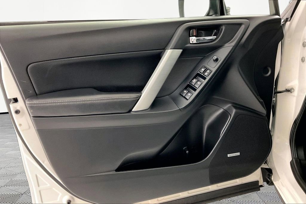 Used 2014 Subaru Forester 2.0XT Touring image 17