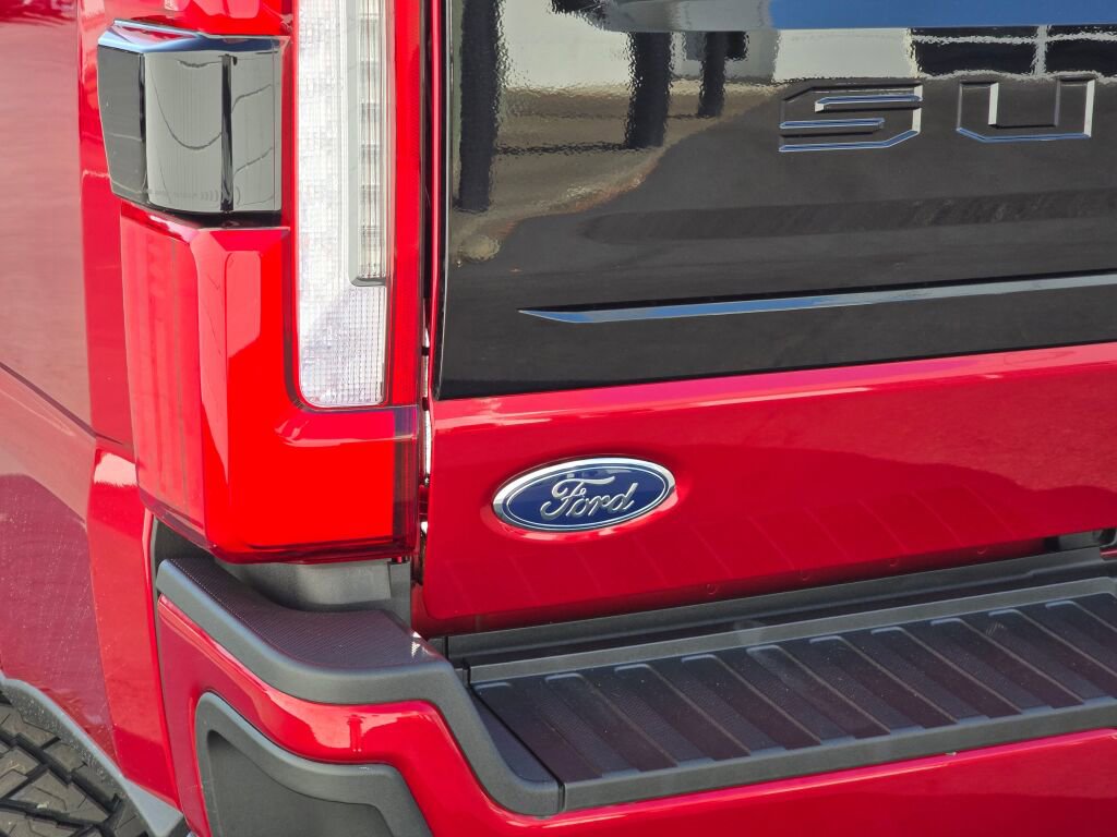 Used 2025 Ford F350 Platinum image 20