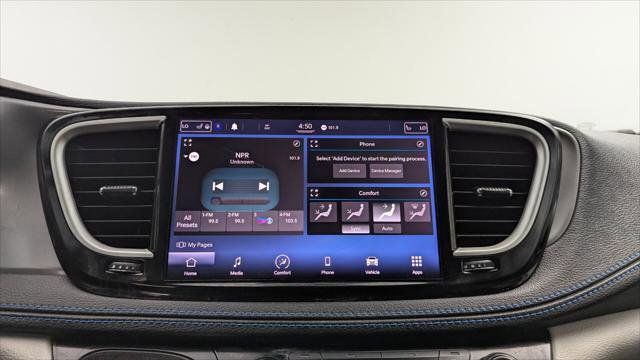 Used 2021 Chrysler Pacifica Touring-L image 26