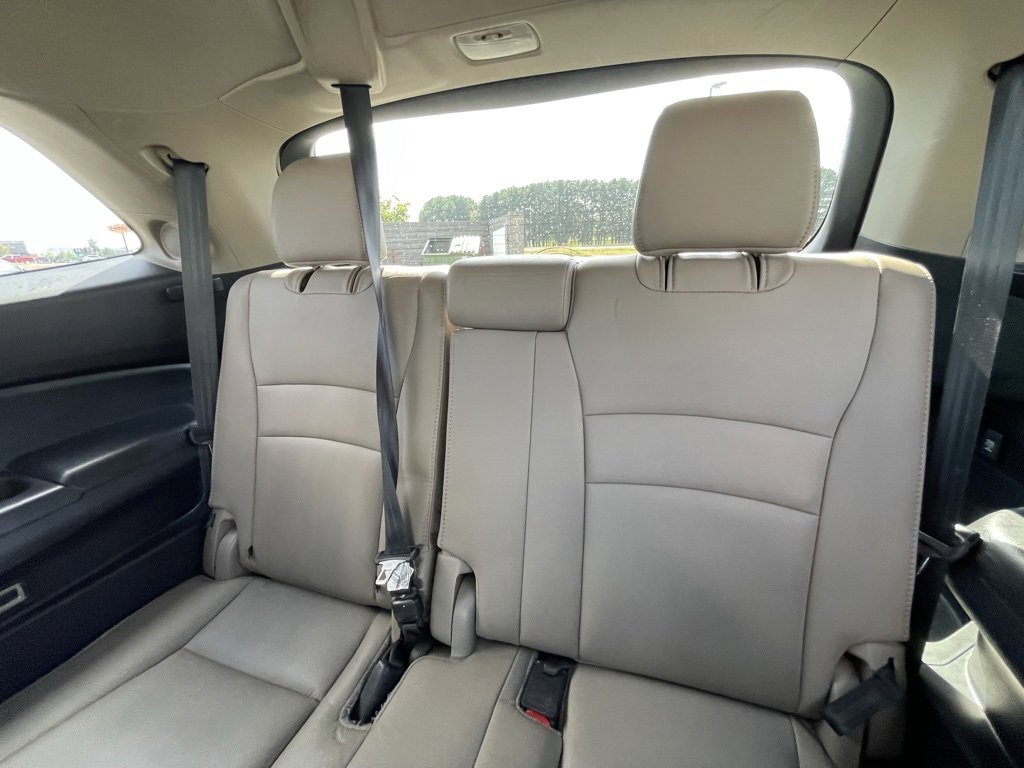 Used 2022 Honda Pilot Elite image 32