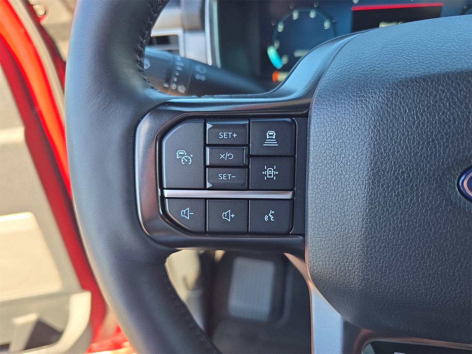 Used 2024 Ford F150 Platinum image 22