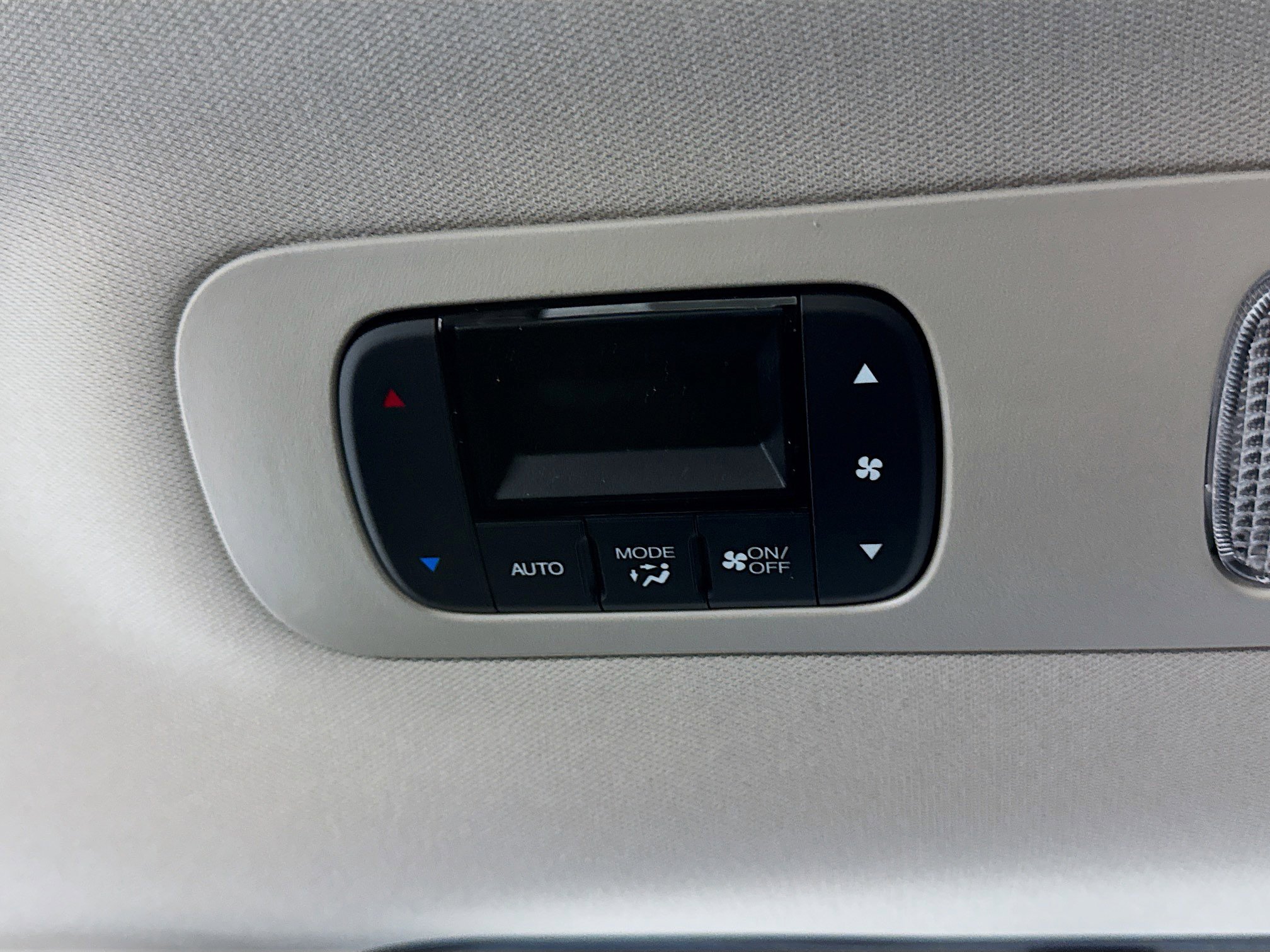 New 2026 Honda Odyssey Touring image 27