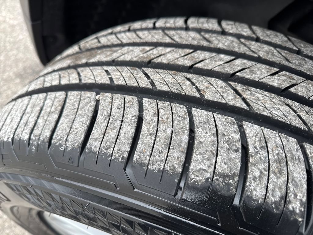 Certified 2021 Jeep Grand Cherokee L Laredo w/ Luxury Tech Group I image 40