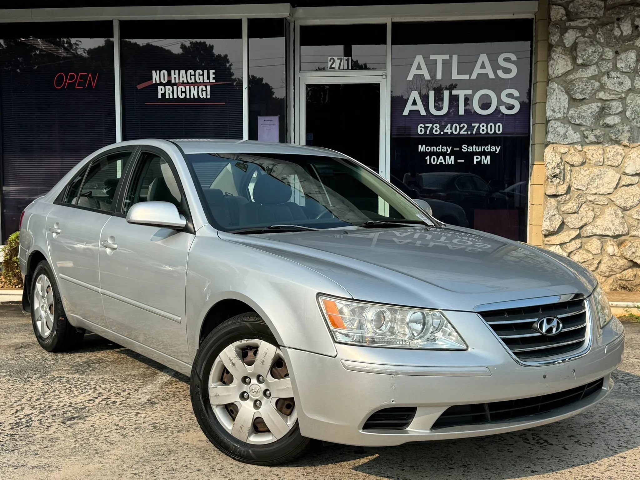 Used 2009 Hyundai Sonata GLS FWD image 1