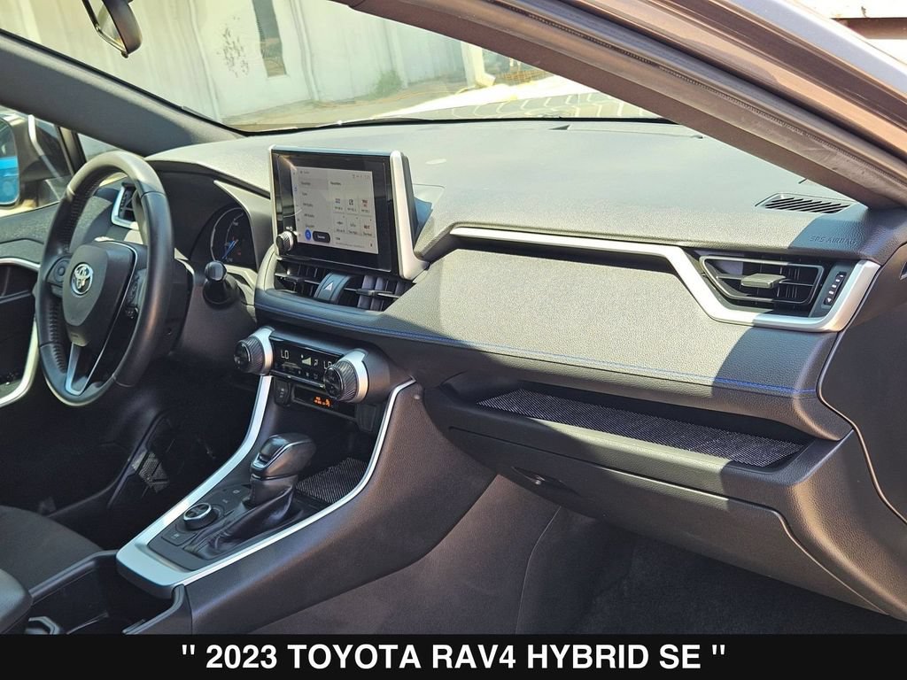 Used 2023 Toyota RAV4 SE AWD/4WD image 29